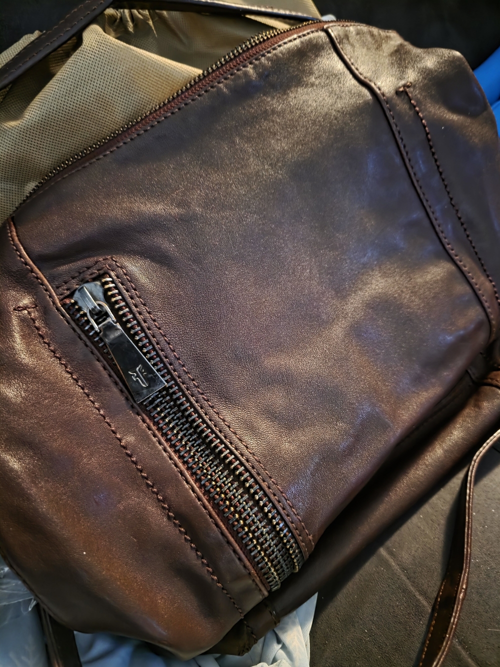 FRYE Leather Crossbody Or Shoulder Bag - Brown  Very Spacious